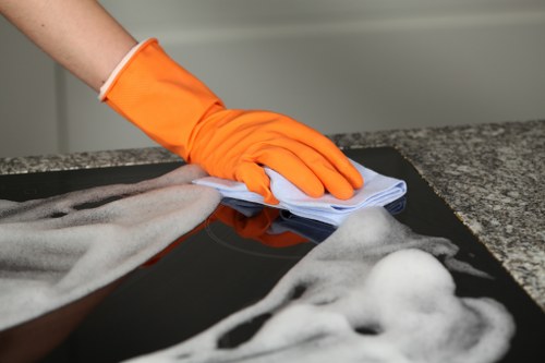 London office cleaning service for meeting rooms and workstations