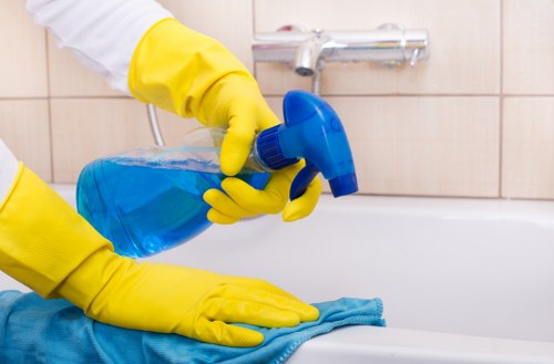 Deep cleaning and finishing of a hard floor surface in London